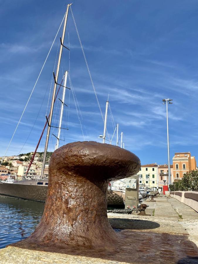 Homey Experience - Cosy Dream Apartment La Maddalena (Sassari) Exterior photo